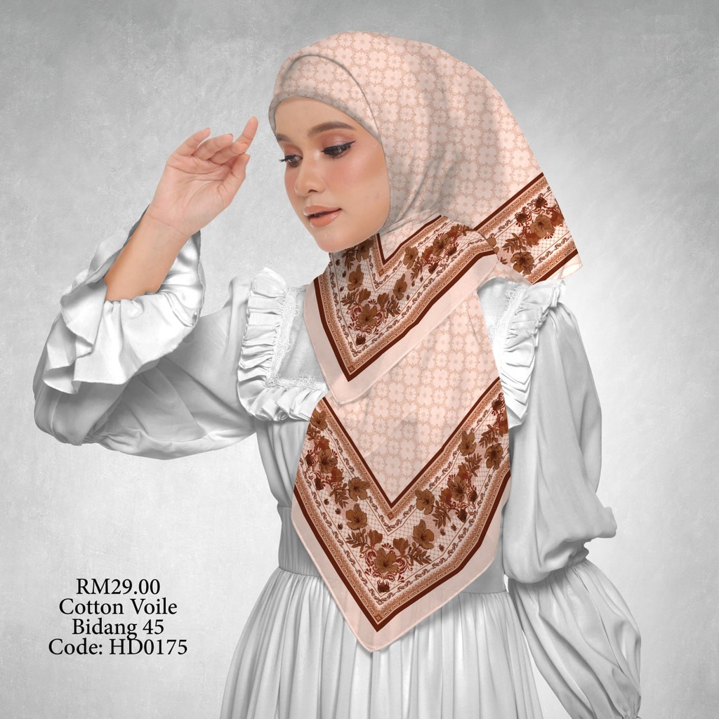 Tudung Bawal (Square Hijab) in HD0175